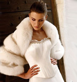 Фото зимнее свадебное платье